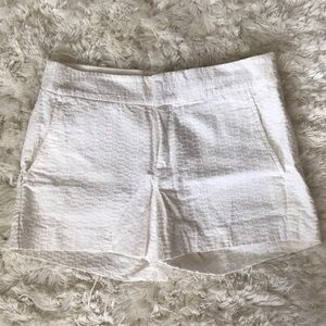 Banana Republic White Hampton Fit Shorts Sz 2